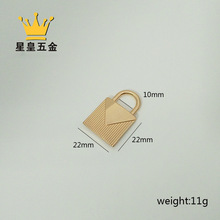 供应锌合金吊锁DIY压铸电镀锁扣箱包五金辅料挂锁装饰假锁批发