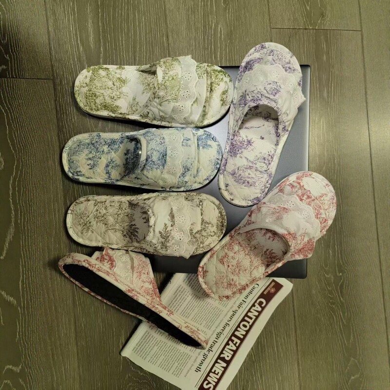 Korean New Style Fabric Slippers for Women, Suitable for All Seasons, Non-Slip, Lace-Edged, Indoor, Silent, Machine Washable, Waterproof Slippers