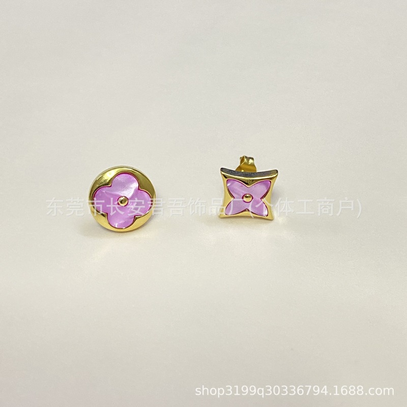 高版本菱形贝母18K四叶草耳钉轻奢耳环方圆钛钢老花尖花耳饰跨境|undefined