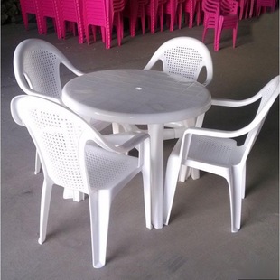 Barbecue restaurant tables and chair stalls, plastic beach economy stall beer outdoor barbecue round table night market round table group