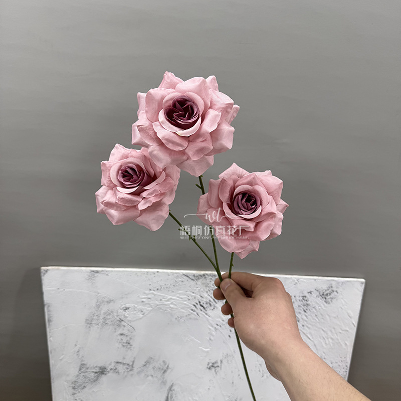 3-head curled diamond rose—bean paste color