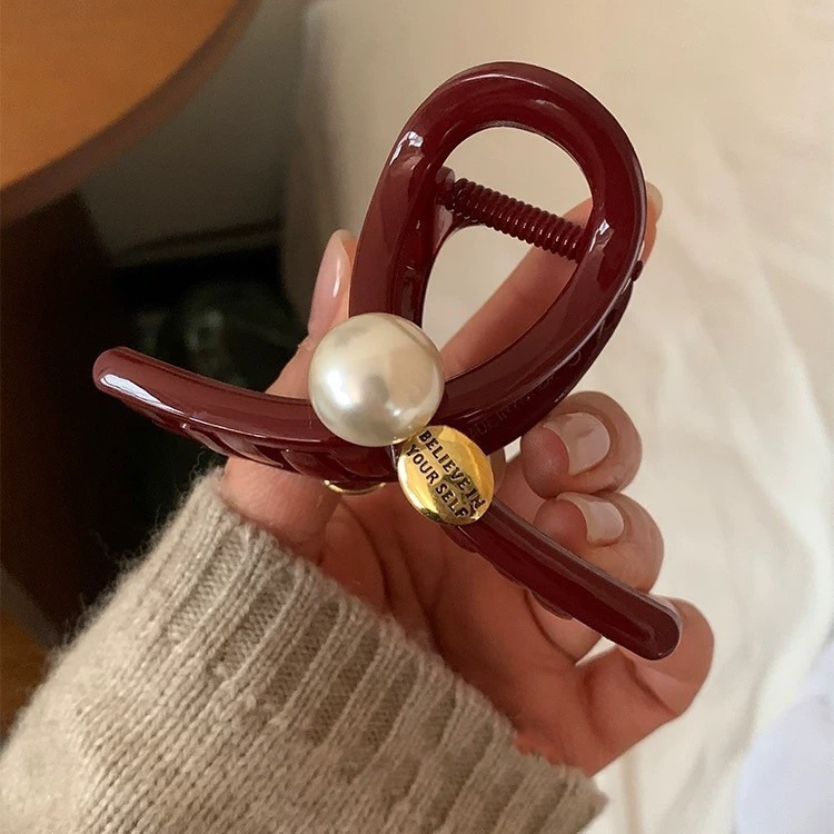 超顯白節日氛圍感紅色抓夾時尚優雅氣質盤發髮夾高端鯊魚夾頭飾