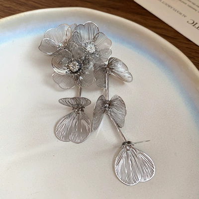 Pin, Fashionable Versatile Accessory for – Yaxa sancaqları - 44-brooch-silver-flower