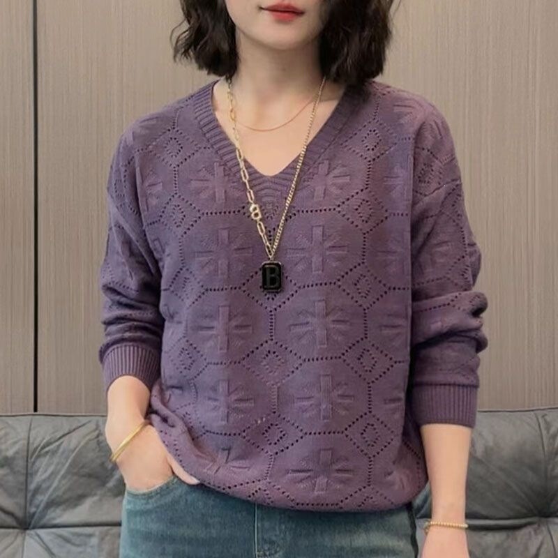 Hollow-Out Knit Sweater, Loose and Versatile Women's Sweater, 2026 New Style, Long-Sleeve, Spring and Autumn, V-Neck, Thin Top, Trendy