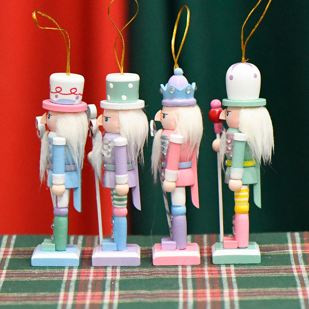 Muñecas de madera transfronteriza cascanueces 13CM en stock cuatro colores caramelo decoración de colgantes de Navidad