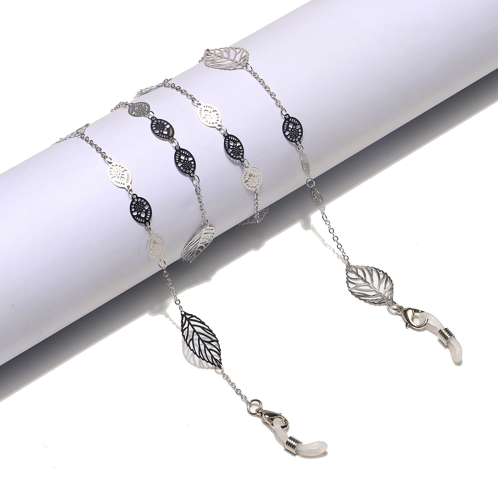 Fashion Silver Hollow Leaf Pearl Glasses Chain display picture 3