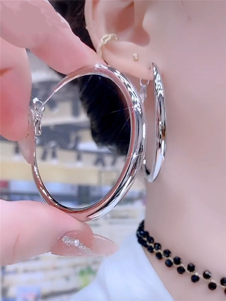 13641695433E97891930B5BFB132B1