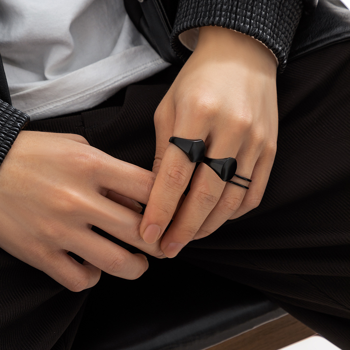 Fashion Round Alloy Menu0027S Rings 3 Pieces