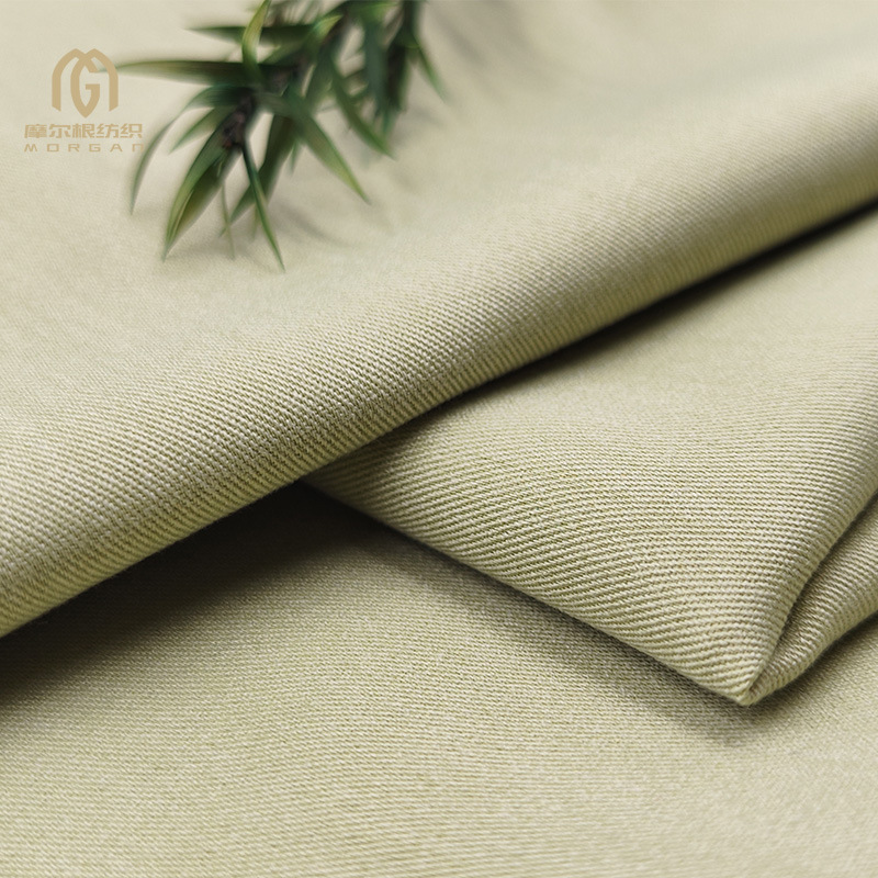 Tela Guangzhou TR poliéster algodón fino oblicuo llano primavera y otoño traje uniforme camisa pantalones de herramientas tela de rayón