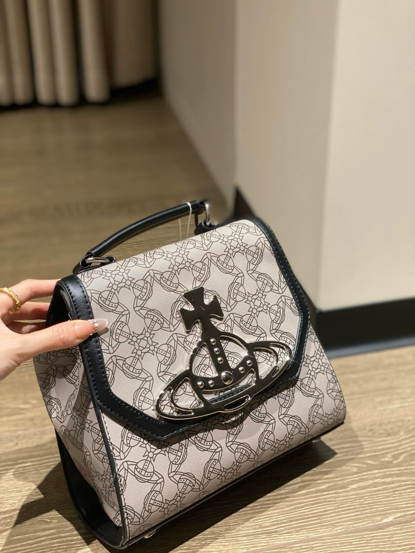 Узкий западный стиль королева мать Большой Сатурн замша Ласточка сумка Tote сумка Hazel подмышечная бродяга бархат клип сумка
