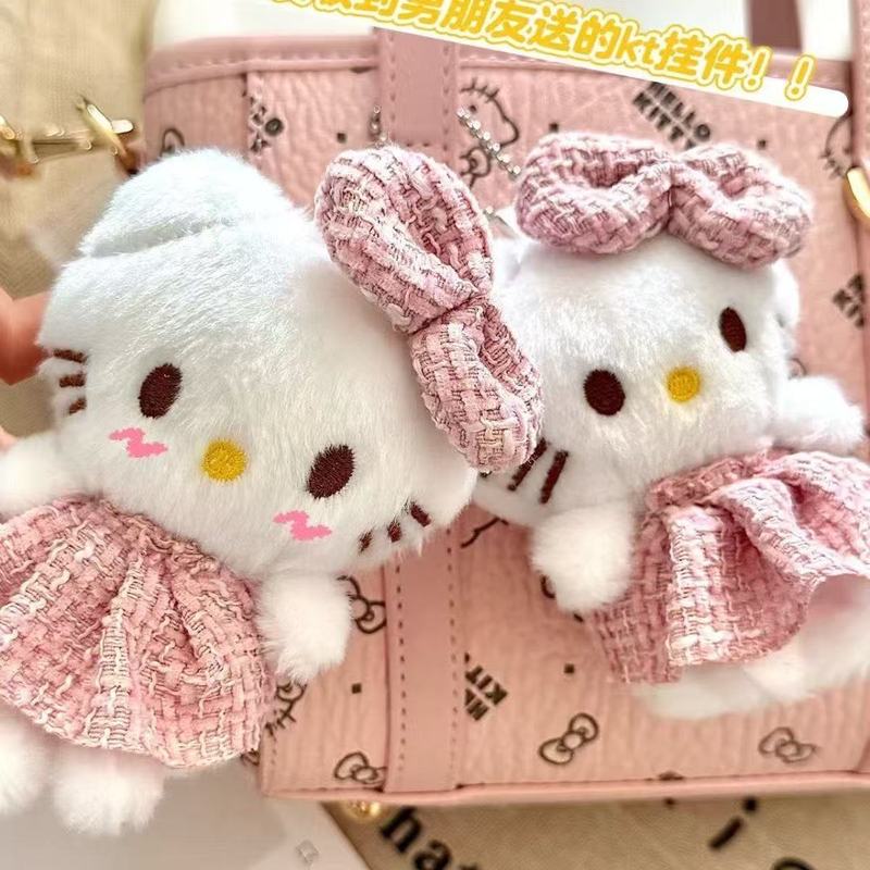 かわいい少女のぬいぐるみの天使KT翼のスカートのカバンのペンダント|undefined