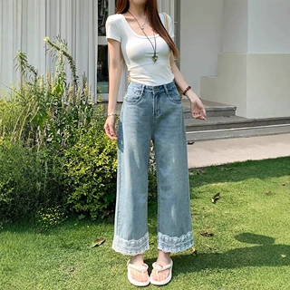 浅蓝蕾丝边九分牛仔裤女2025年春夏新款梨形身材高腰设计感直筒裤