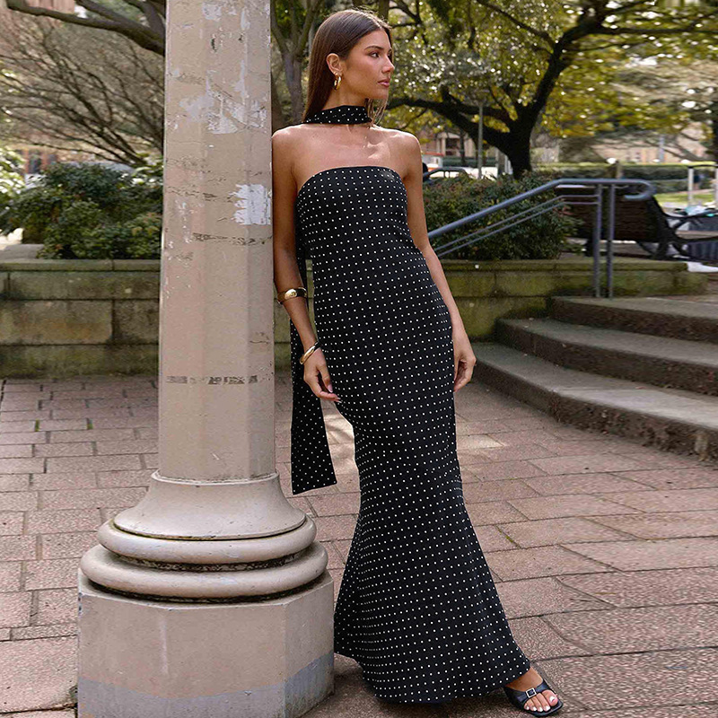 European and American Style Women's Clothing 2025 Winter New Style Ribbon Polka Dot Elegant Fashion Tube Top Long Skirt Sexy Slim Dress