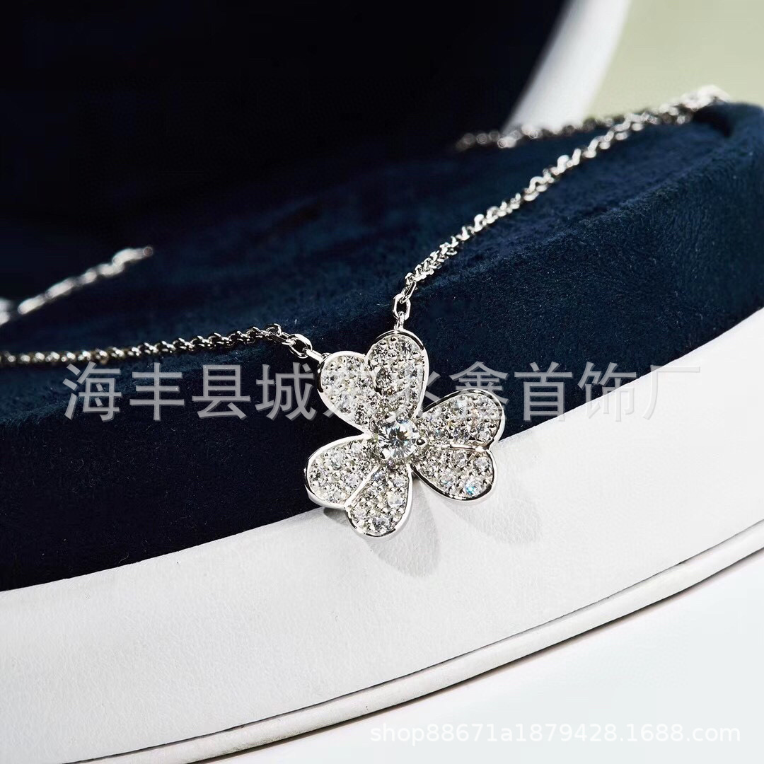 635257d352473e92581b01d4a84f8b