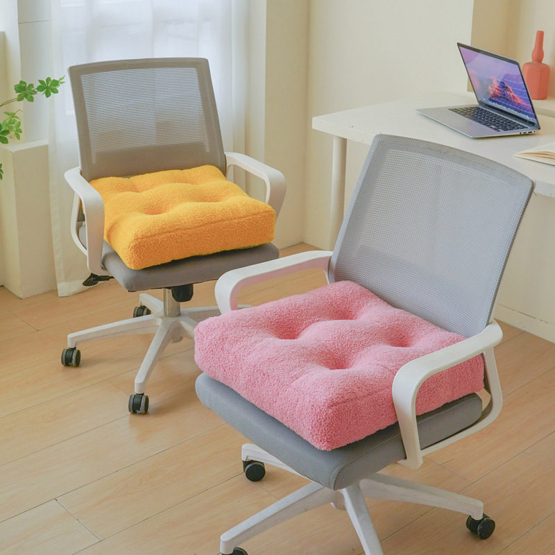 Transfronterizo simple invierno peluche anti-deslizante asiento de seda de seda silla de oficina ventana de seda ventana de tatami almohadilla flotante