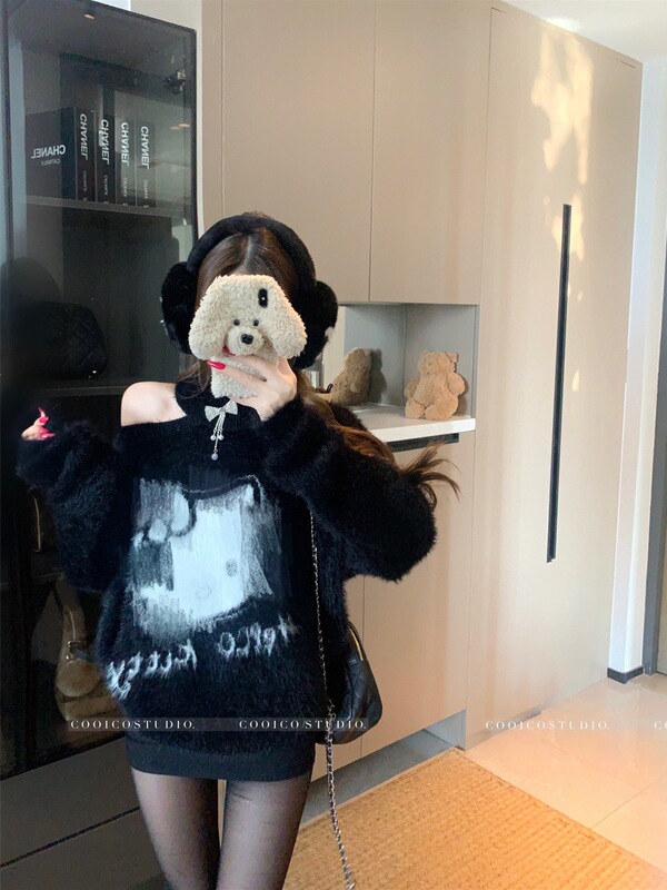 Kitty Cat Fur Knitwear Women's Autumn and Winter Lazy Style Black Long-Sleeved Top Loose Slimming Look Slanted Shoulder Knitwear Kitty Cat Fur Knitwear Women's Autumn and Winter Lazy Style Black Long-Sleeved Top Loose Slimming Look Slanted Shoulder Knitwear