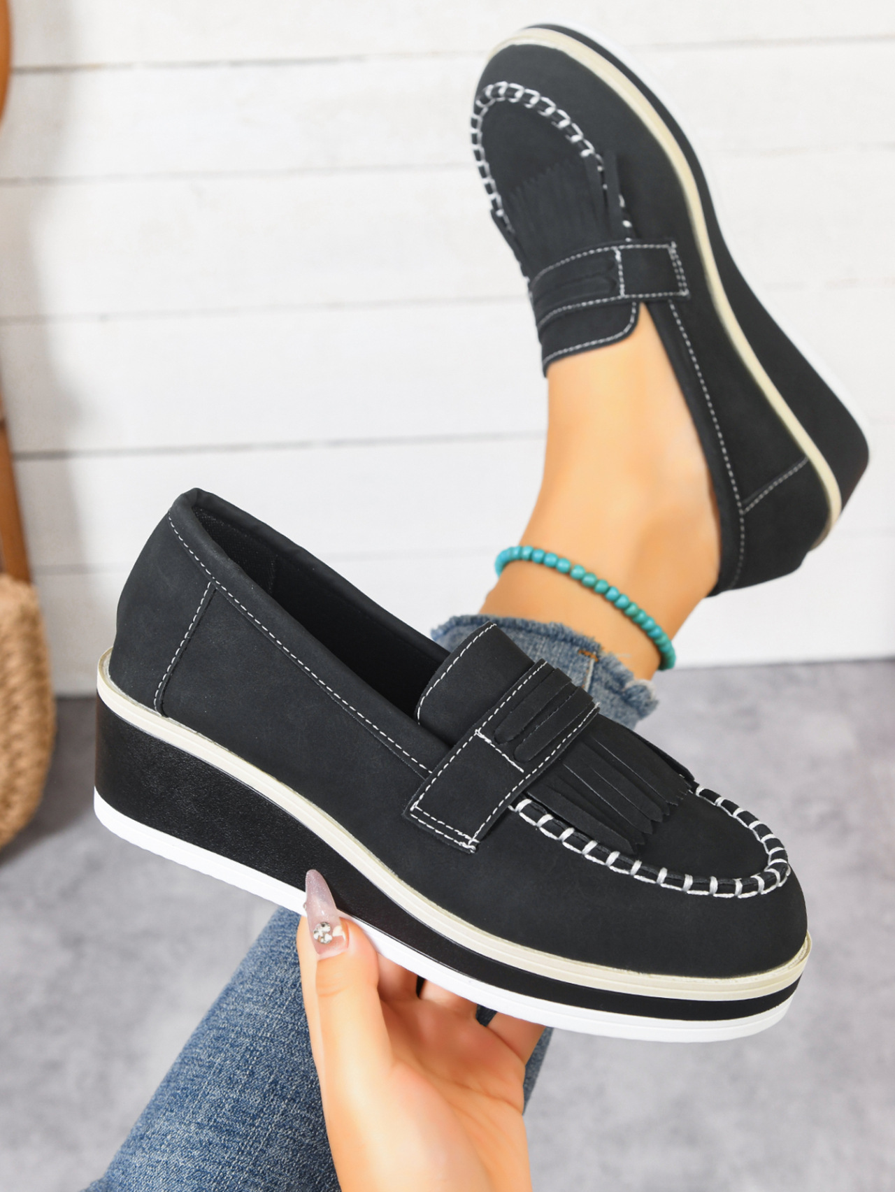Damen-Slipper mit niedrigem Schaft, Quasten, britischem Stil, dicker Sohle, Keilabsatz und Federung_voghion.com