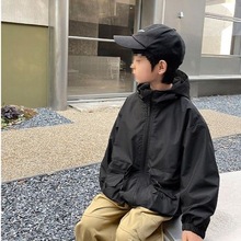 男童外套春秋款2025新款儿童连帽工装风衣男孩衣服冲锋衣春秋款直