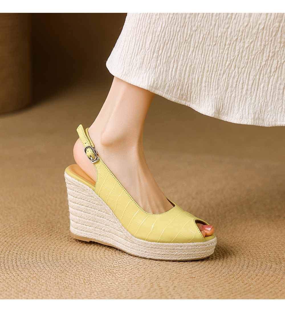 Sandal cao gót nữ hở mũi quai ngang đế xuồng đan rơm — màu trắng ngà, màu vàng chi tiết 8