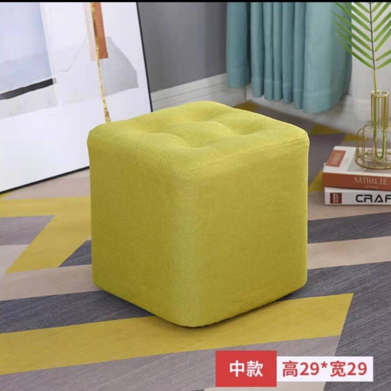 Taburete pequeño de tela Taburete de sofá doméstico de madera maciza Taburete bajo Sala de estar Mesa de centro Taburete Taburete pequeño Taburete cuadrado Taburete de pie Zapatos SB
