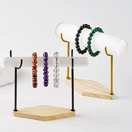 水晶工艺品;宝石工艺品;手链