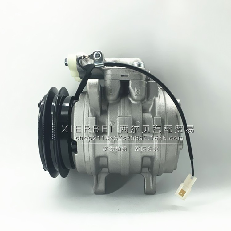 8965889588_1040883889