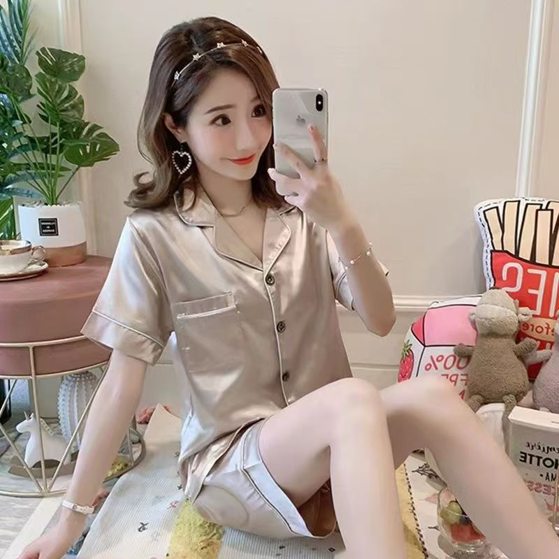 여성을위한 단색 반팔 얼음 실크 잠옷 여름 새로운 멋진 캐주얼 느슨한 실크 투피스 홈웨어 세트