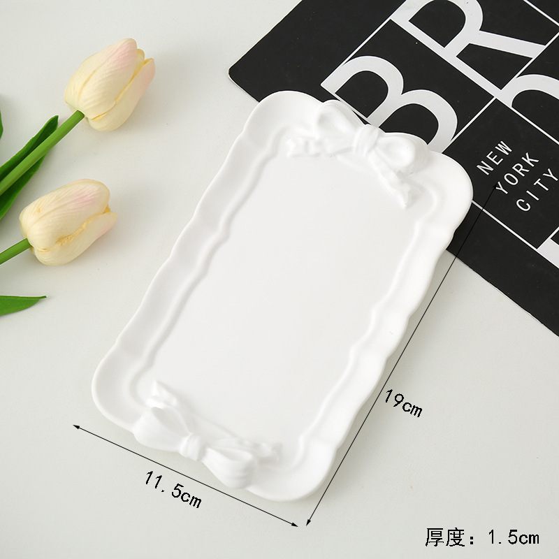 石膏トレイ インスタ映え 収納 ハート型トレイ マット仕上げ ネイルアート ジュエリー ネックレス イヤリング ディスプレイ 装飾品|undefined