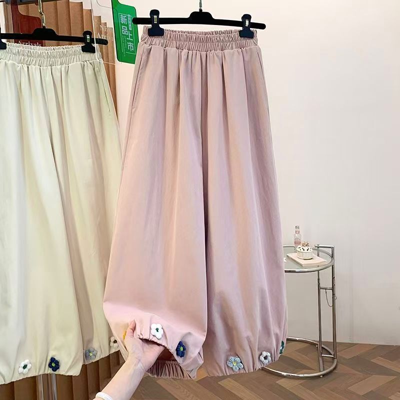 2026 Summer New Style Floral Mori Sweet Style High-Waisted Slimming Drapey Wide-Leg Casual Cropped Pants for Women 2026 Summer New Style Floral Mori Sweet Style High-Waisted Slimming Drapey Wide-Leg Casual Cropped Pants for Women