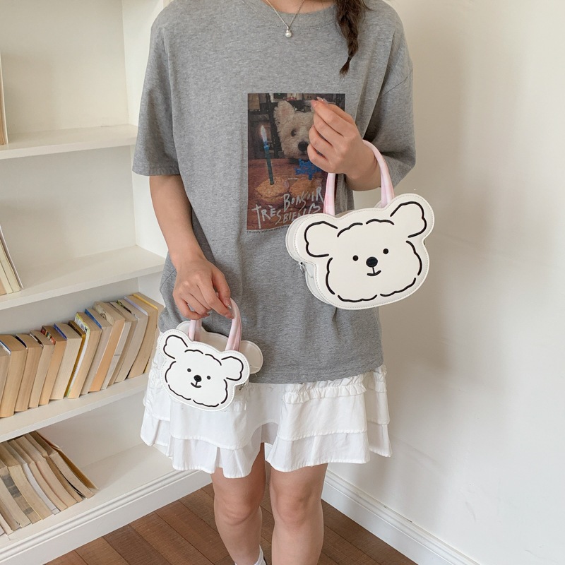 Este año popular bolso de mano de caricatura oso mujer verano nueva moda diaria encantadora mini hombro mochila inclinada image 3