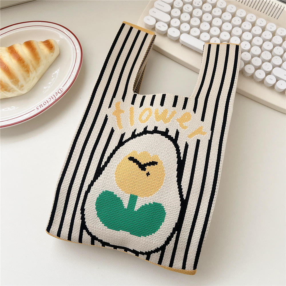 Femmes Petit Tricoter Bande Fruit Mignon De Base Tisser Ouvert Sac Seau display picture 15