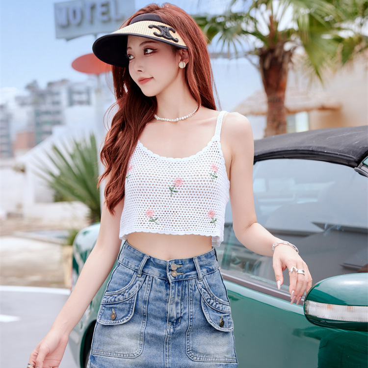 Embroidered Cute Small Camisole Hollow Knitted Short Inner Vest Women's Top Sleeveless Imitation Hook Cotton Embroidered Cute Small Camisole Hollow Knitted Short Inner Vest Women's Top Sleeveless Imitation Hook Cotton