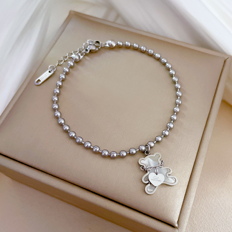 【 All-titanium Steel 】 Elegant heart-shaped little bear Mother-of-pearl lucky minimalist chain bracelet Female Internet celebrity retro best friend pic 4