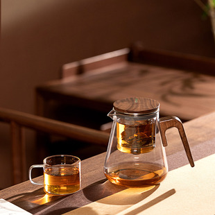 Magnetic Tea Infuser Cup with Water Separation Pot, Walnut Wood Tea Cup with Glass Inner Liner Tea Brewing Set