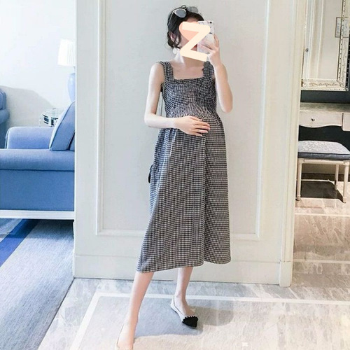 Pregnant women's summer set 2025 dress for moms, designed for pregnancy fashion wear, strap dress, stylish pregnancy temperament dress