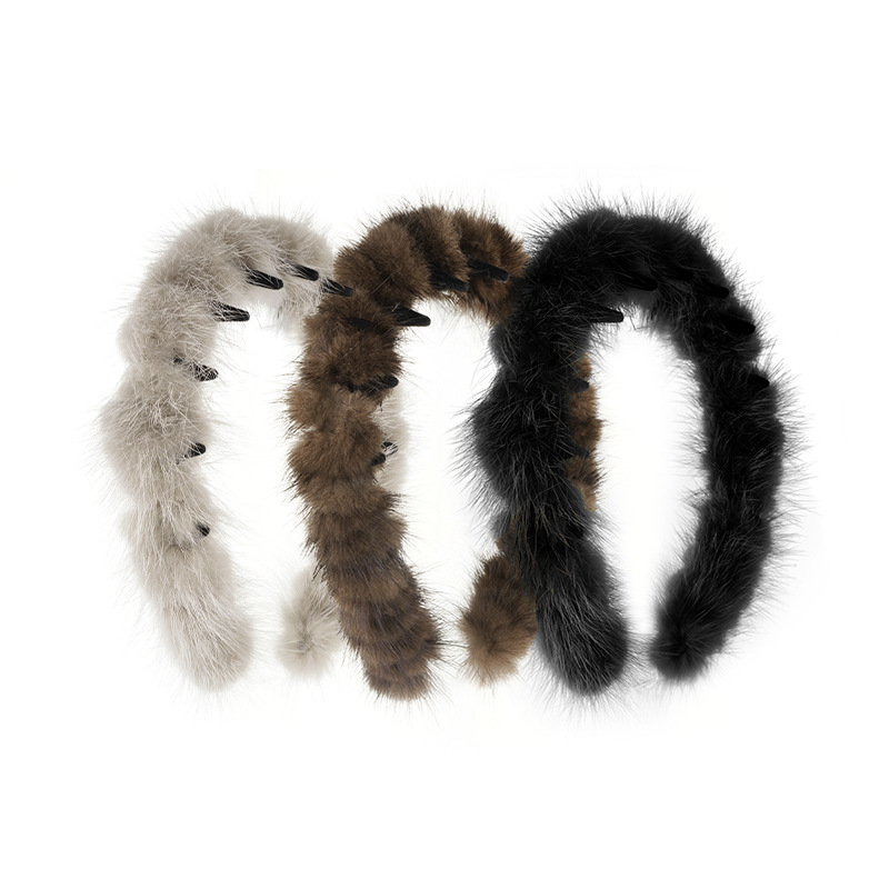 Plush wavy scalloped non-slip textured demi-season elegant headband