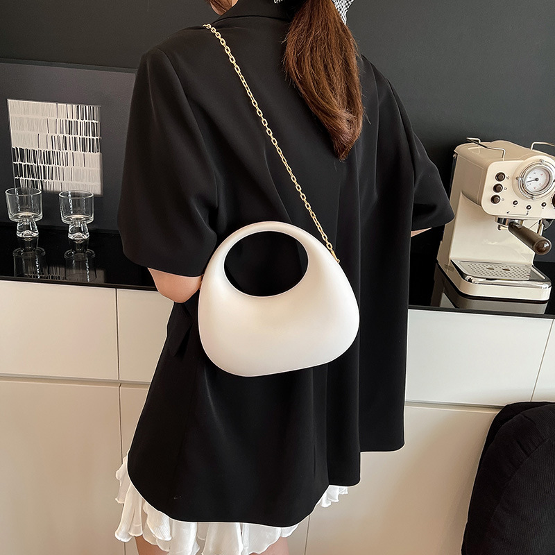 Bolsa de cadena de textura de alta calidad 2025 verano nuevo bolso retro bolso de hombro esmerilado bolso de mensajero acrílico mujer