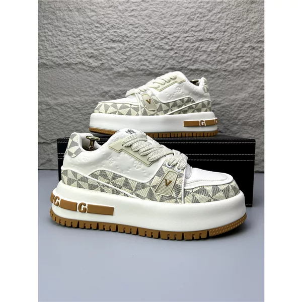 Spring and Autumn New Trendy Versatile Comfortable Sports Fashion Shoes Lightweight Breathable Casual Sneakers Low-Top Men's Style