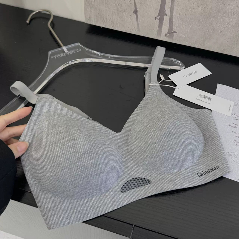 Calnikean Oxygen Cotton Sense Jelly Soft Support Magnetotherapy Latex Antibacterial and Traceless Underwear Beautiful Back for Women