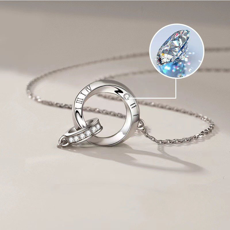 Modern Mobius Pendant Necklace For Men In Stainless Steel_voghion.com