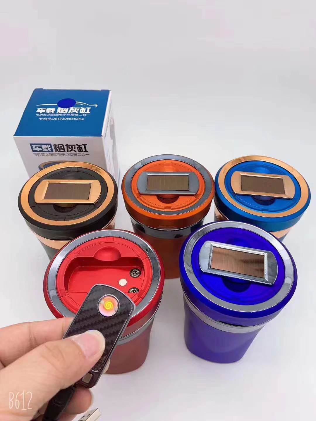 Car-Mounted Ashtray with Air Outlet, Hanging Type with Lid, Led Light, Universal Ashtray for Cars, Personalized and Creative Multifunctional