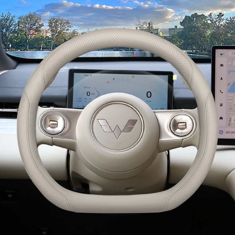 Steering wheel cover: Steering Wheel Cover