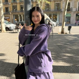 女式牛仔裤;时尚休闲套装;女式毛呢外套