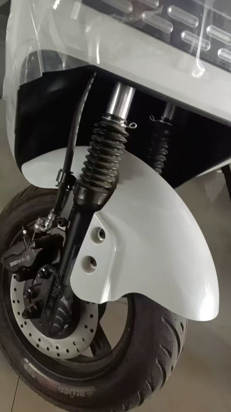 Suitable for Jinjie R350 Xiaoniu Q1 Electric Scooter Shell Accessories Plastic Parts Front Mudguard Mudflap Anti-Water Board