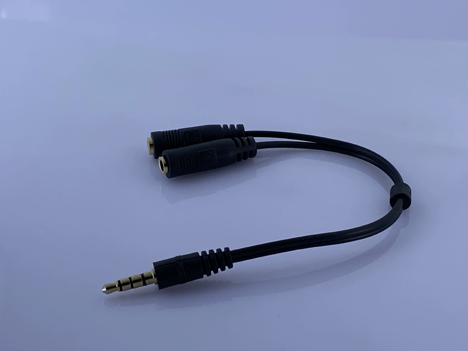 Laptop, headphones, 2 in 1