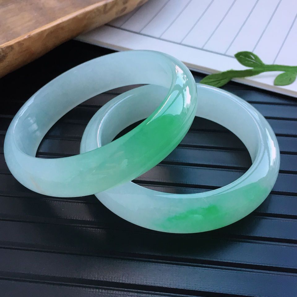 Naturlig burmesisk type A Jadeite armbånd Jade armbånd_voghion.com