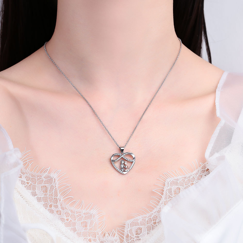 Daily Occasion Alloy Material Fashion Human Infinity Heart Shape Alloy Plating Artificial Diamond Women's Pendant Necklace