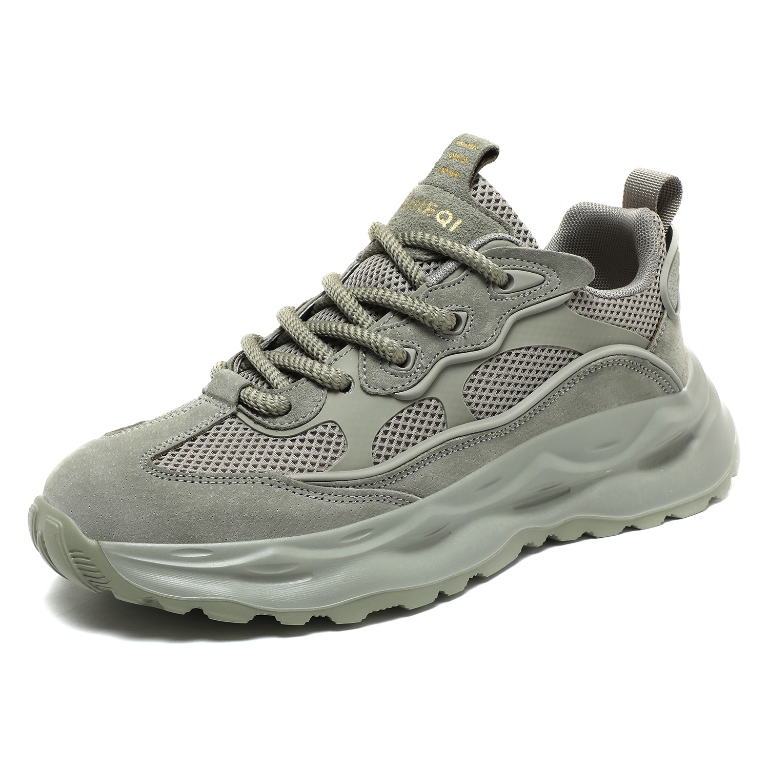 Zapatos de hombre de moda 2024 nuevos zapatos de malla transpirables de verano aumentan la altura de los zapatos deportivos casuales de hombre zapatos de suela gruesa