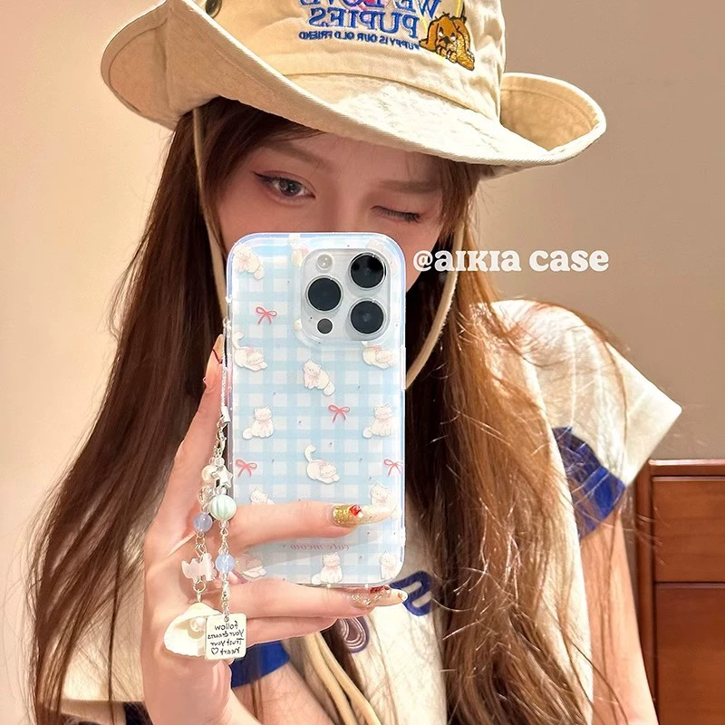 Чехол для телефона (Apple) совместимый с iPhone 11–17, IMD «кошечка с бантом», вариант с браслетом