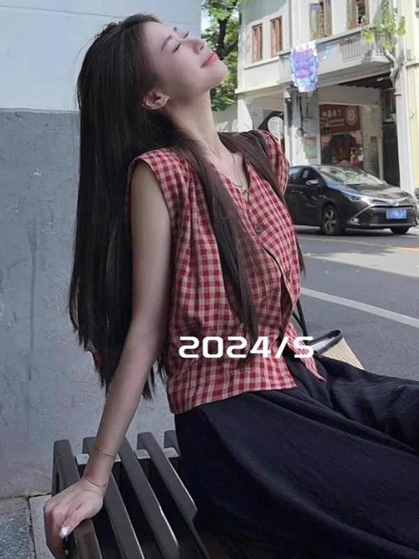 気質チェック柄ノースリーブシャツ2025年夏新作レトロデザインルーズショートシャツ外国風トップス年齢軽減|undefined